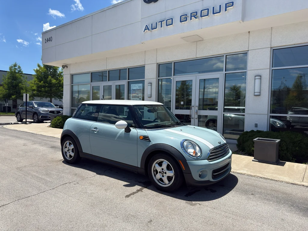 2011 MINI Cooper -'s photo