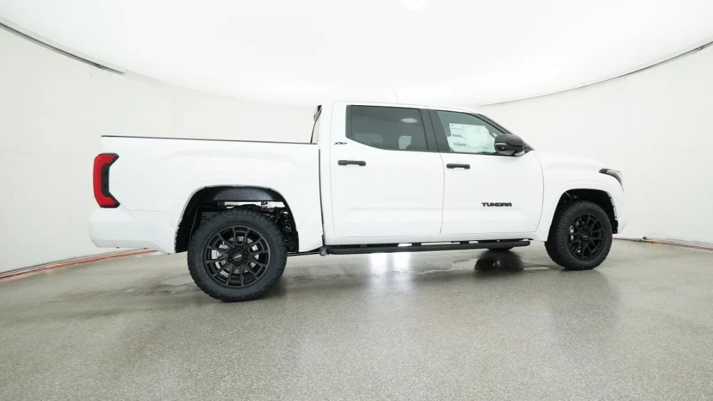 New 2026 Ice Cap Toyota SR5 image 22