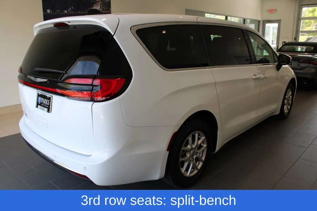 Used 2023 White Chrysler Touring L image 21