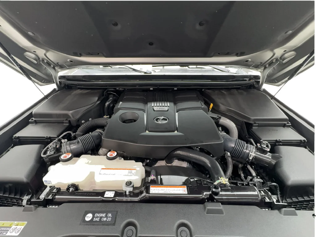 Used 2024 Silver Lexus 550 Premium+ image 19