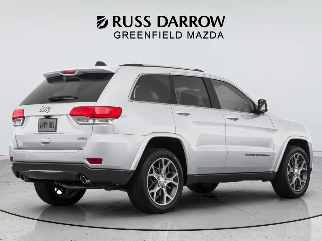 Used 2018 White Jeep Limited image 3