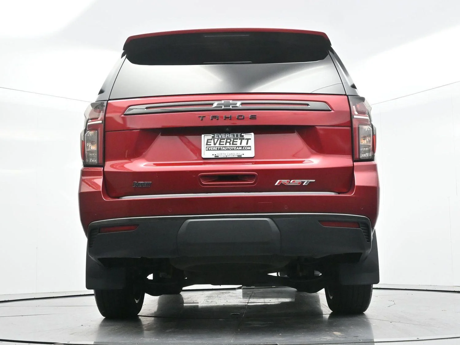Used 2021 CHERRY RED TINTCOAT Chevrolet RST image 52