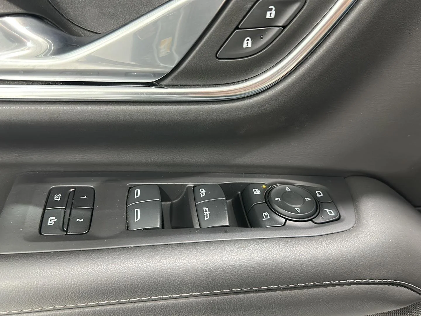 Used 2024 Sterling Gray Metallic Chevrolet LT image 20