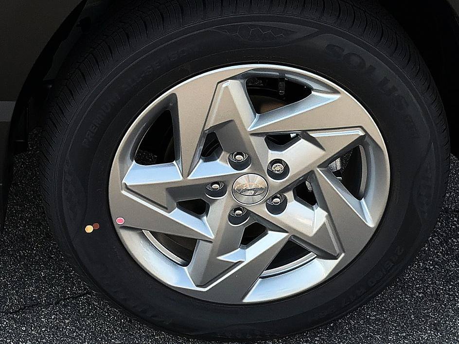 New 2027 Mirage Green Hyundai SE FWD image 5