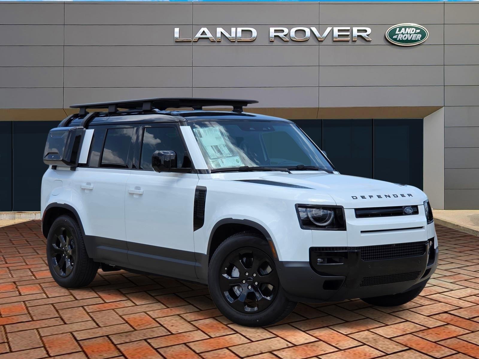 2026 Land Rover Defender 110 S