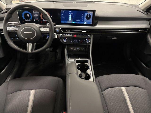 New 2026 White Hyundai SEL Sport image 9