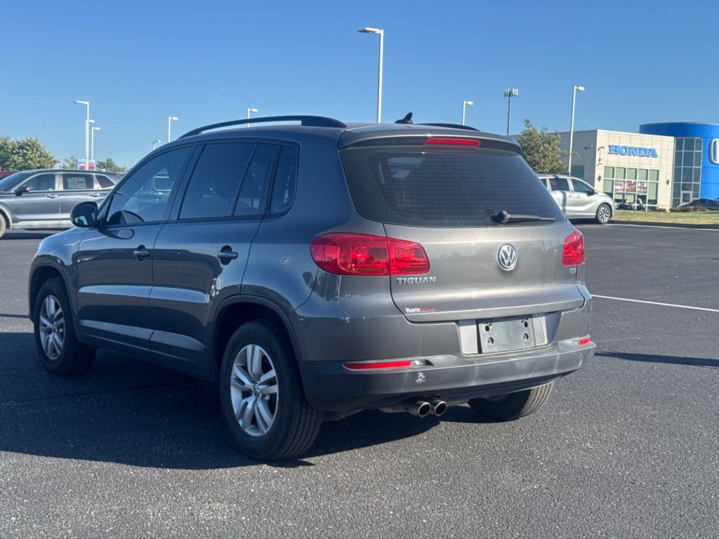 Used 2017 Gray Volkswagen 2.0T S image 7