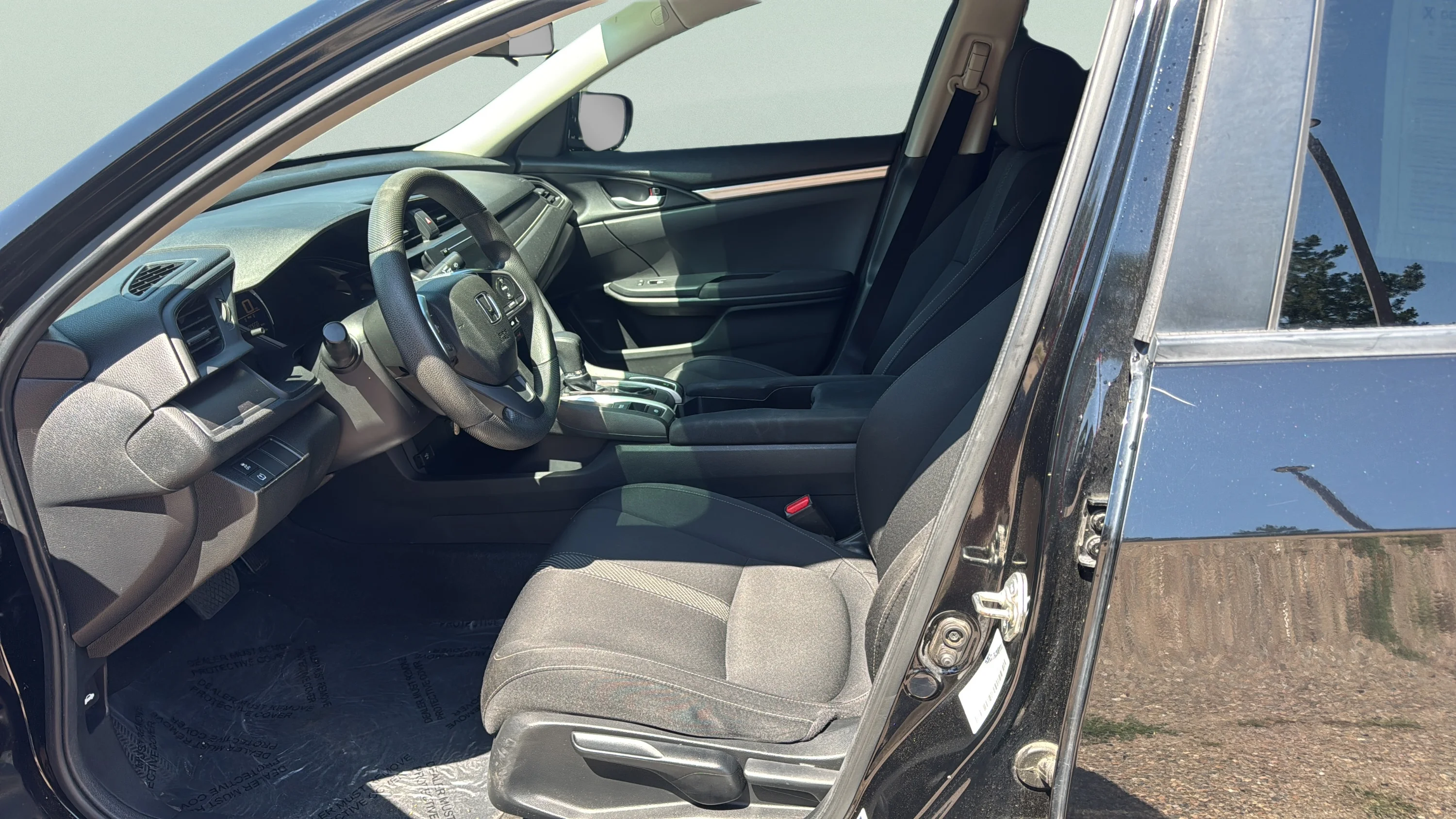 Used 2016 Black Honda LX image 10