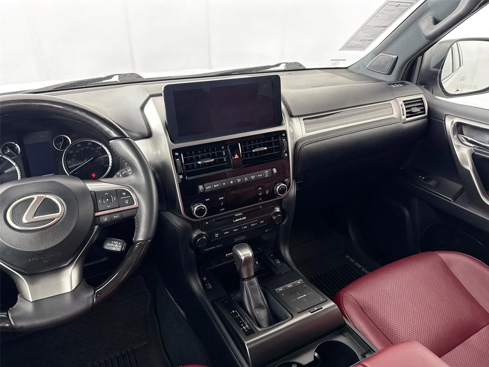 2023 Lexus GX LUXURY - Photo 36
