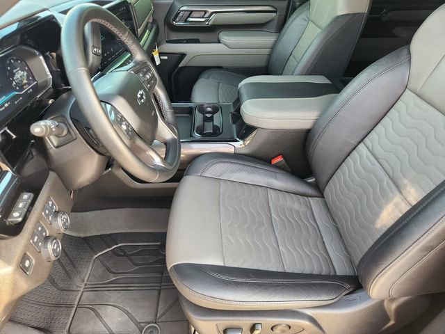2025 Chevrolet Silverado 2500HD ZR2 - Photo 13