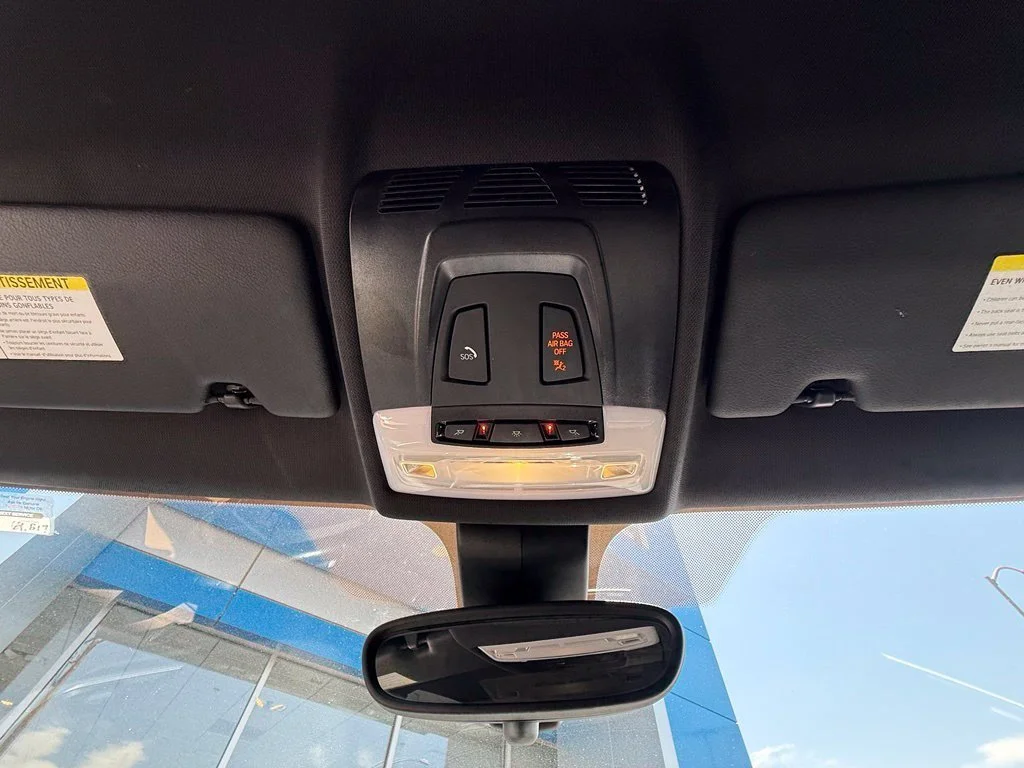 Used 2020 Black BMW sDrive28i image 34