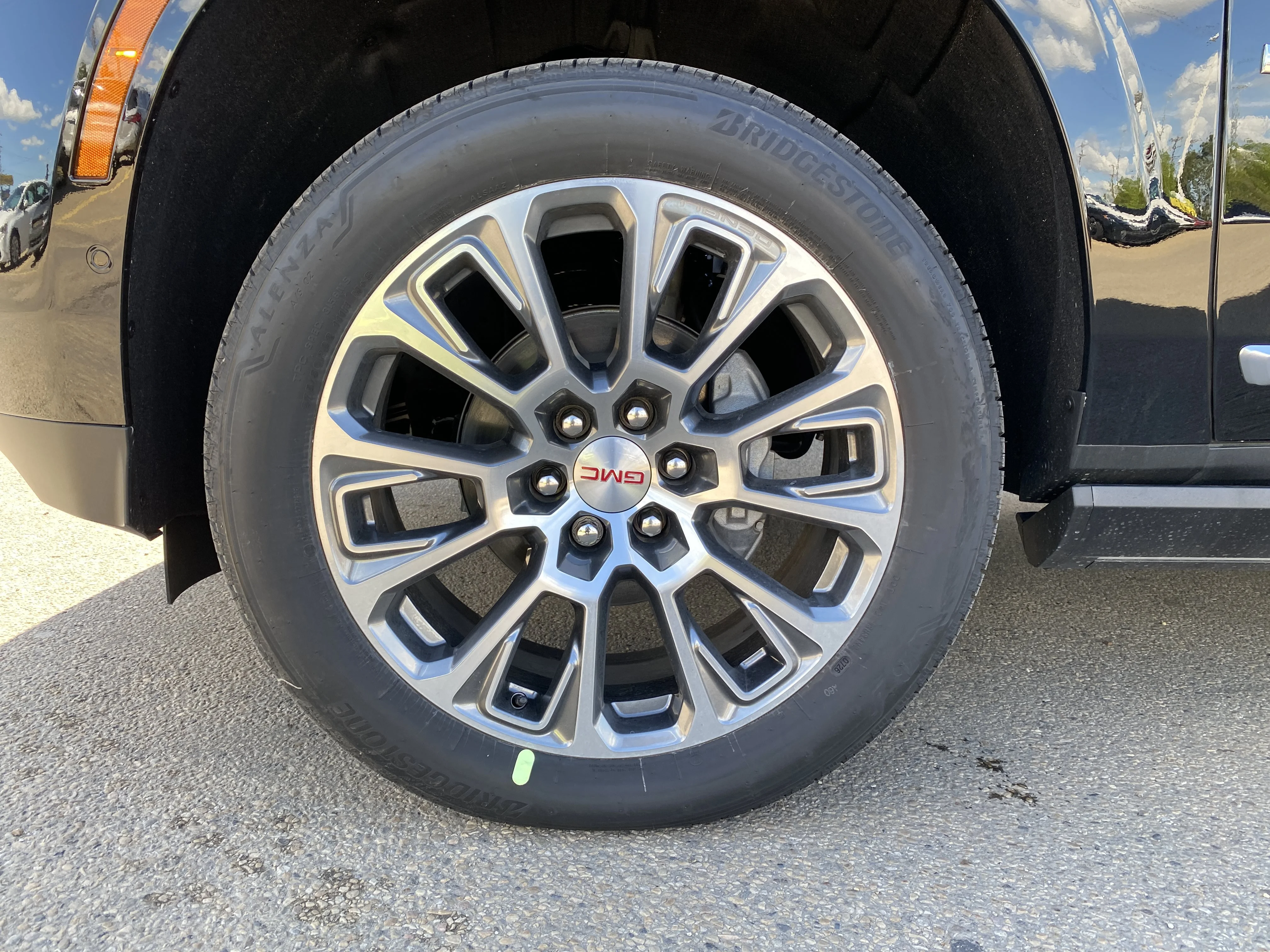 New 2026 ONYX BLACK GMC Denali image 12