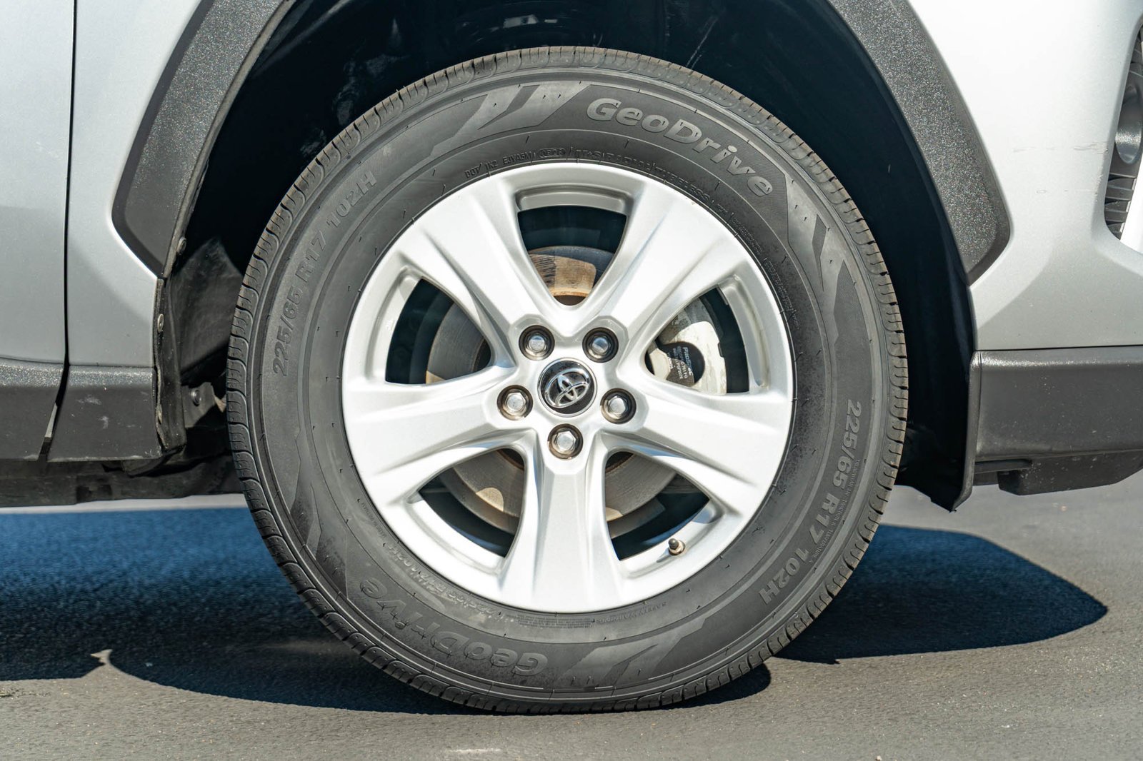 Used 2019 Silver Sky Metallic Toyota XLE image 12