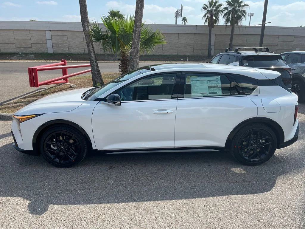 New 2026 White Kia GT-Line Turbo image 4