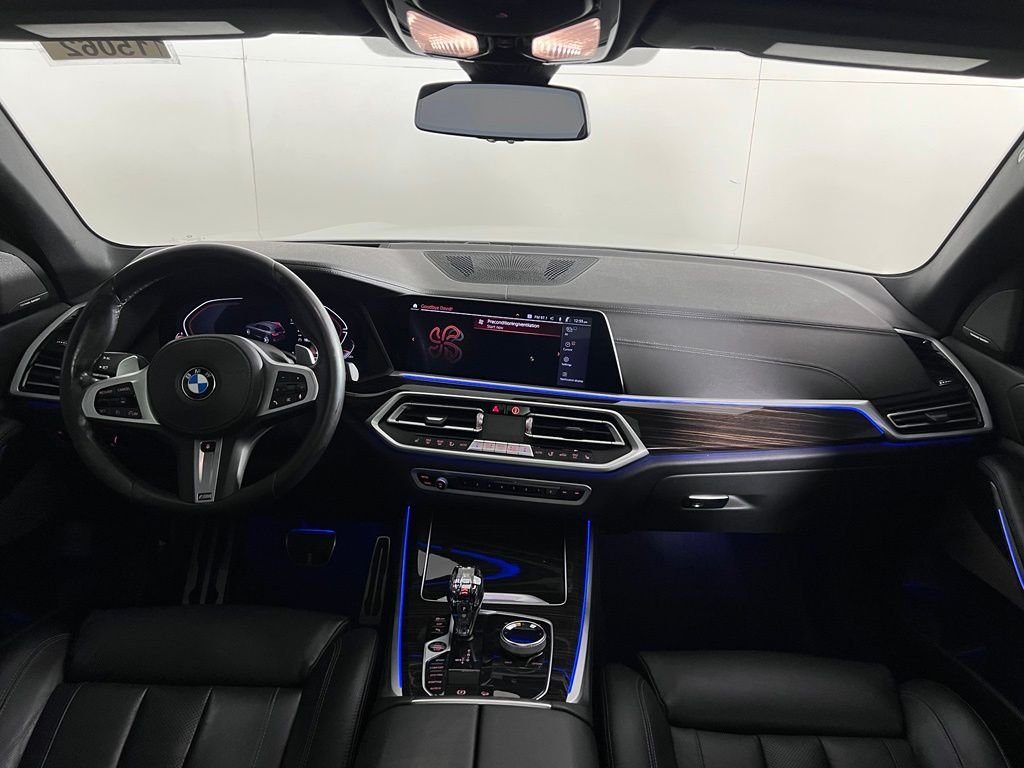 Used 2021 White BMW xDrive40i image 20