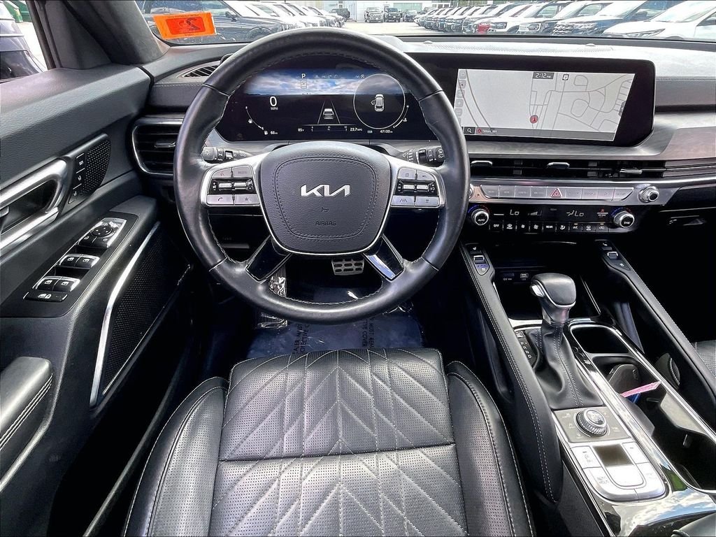 Used 2024 Everlasting Silver Kia SX-Prestige X-Line image 17