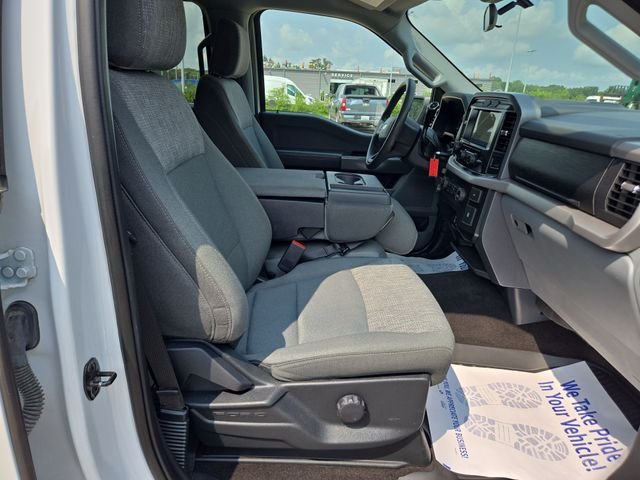 Certified Used 2022 Oxford White Ford XLT image 13
