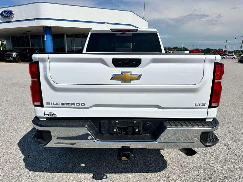 Certified Used 2025 Summit White / White Chevrolet 4WD Crew Cab 159" LTZ image 4
