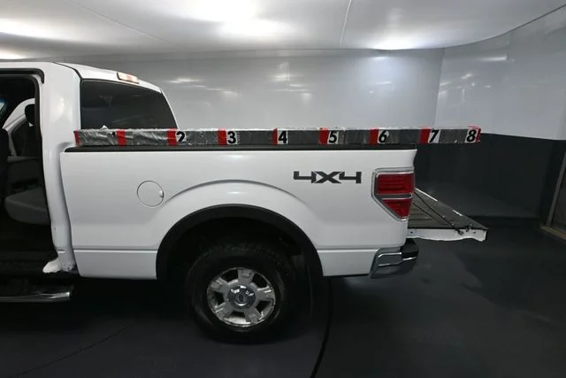 Used 2014 White Ford XLT image 32