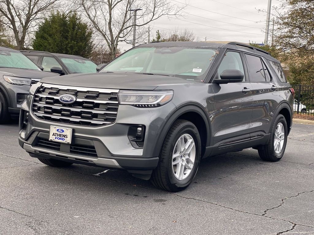 New 2026 Carbonized Gray Metallic Ford Active image 7