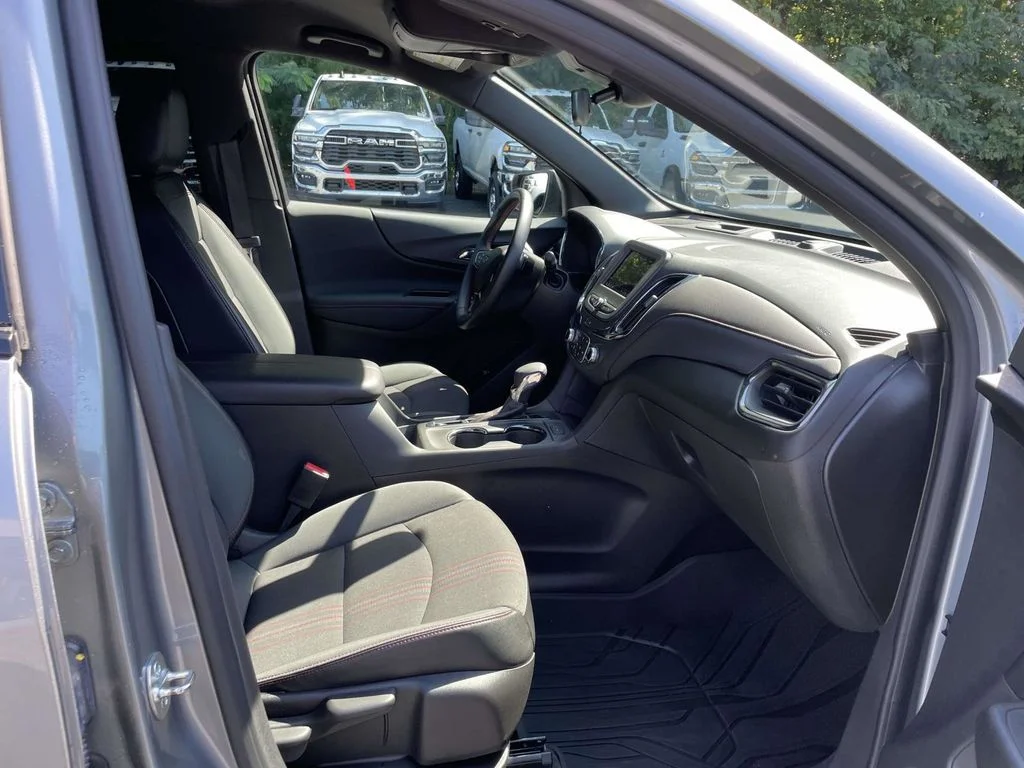 Used 2024 Gray Chevrolet RS image 15