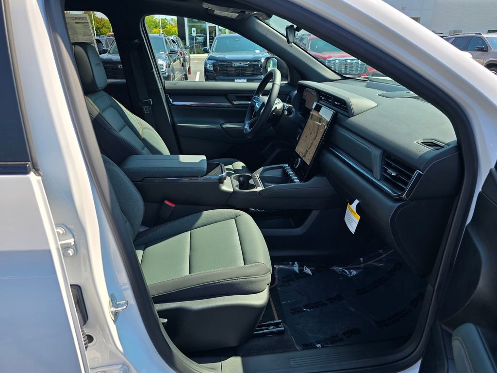 2026 GMC Terrain AT4 - Photo 35
