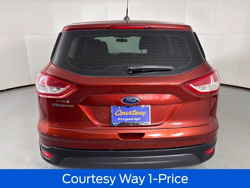Used 2014 Red Ford S image 10