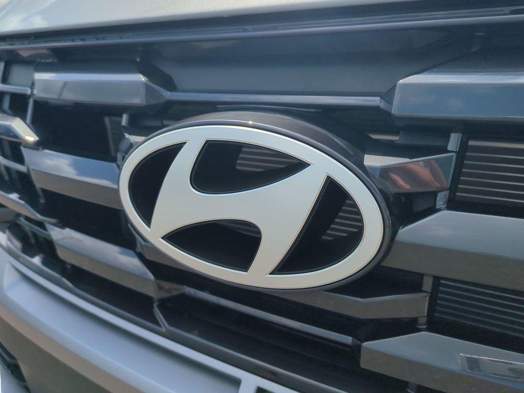 New 2026 Silver Hyundai SEL AWD image 13