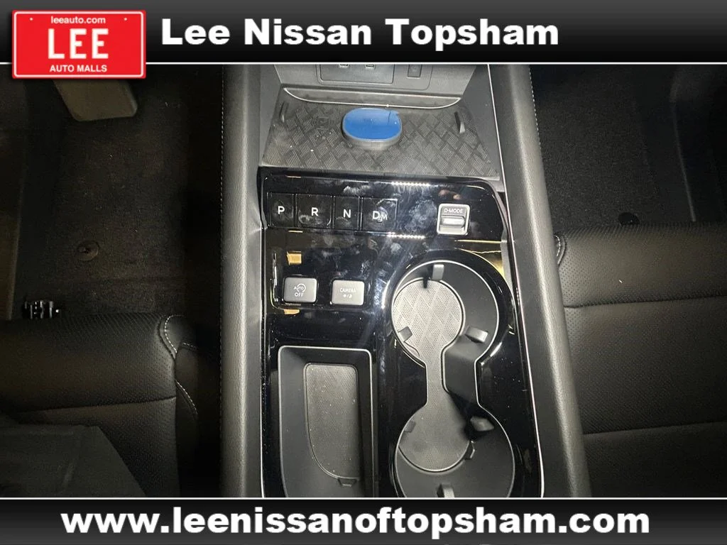 New 2026 Champagne Silver Metallic Nissan SL image 11