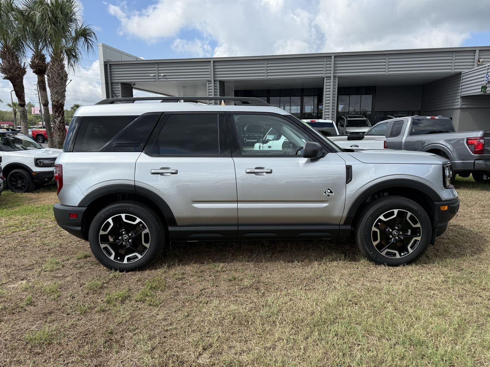 Certified Used 2023 Silver Metallic Ford Outer Banks image 3