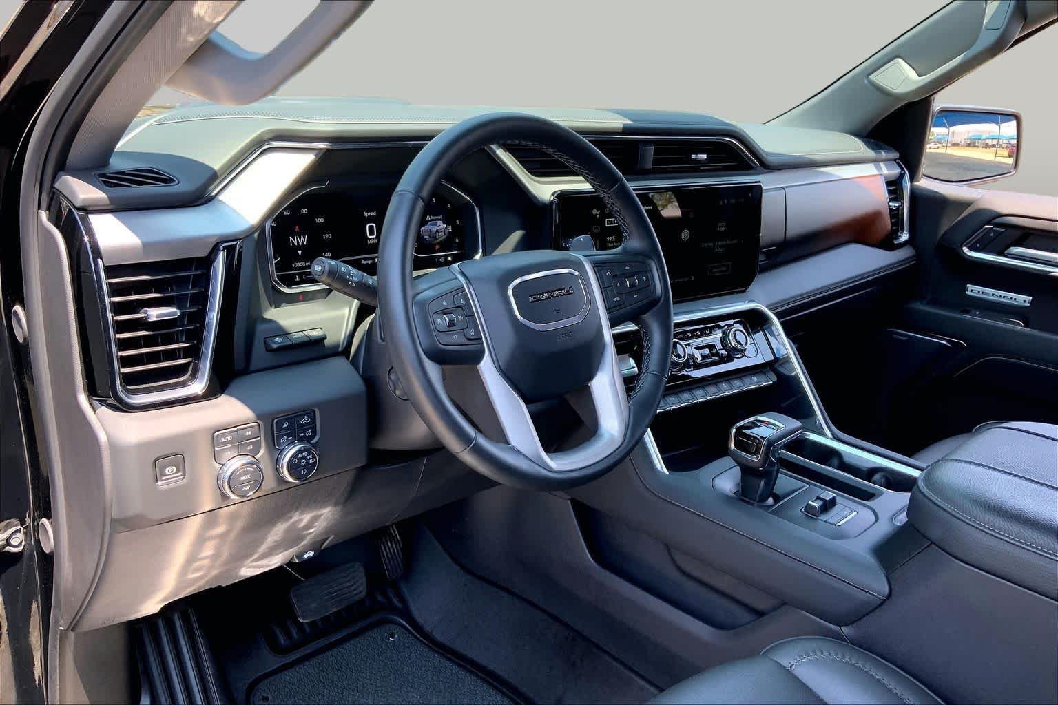 Used 2024 Onyx Black GMC Denali image 18