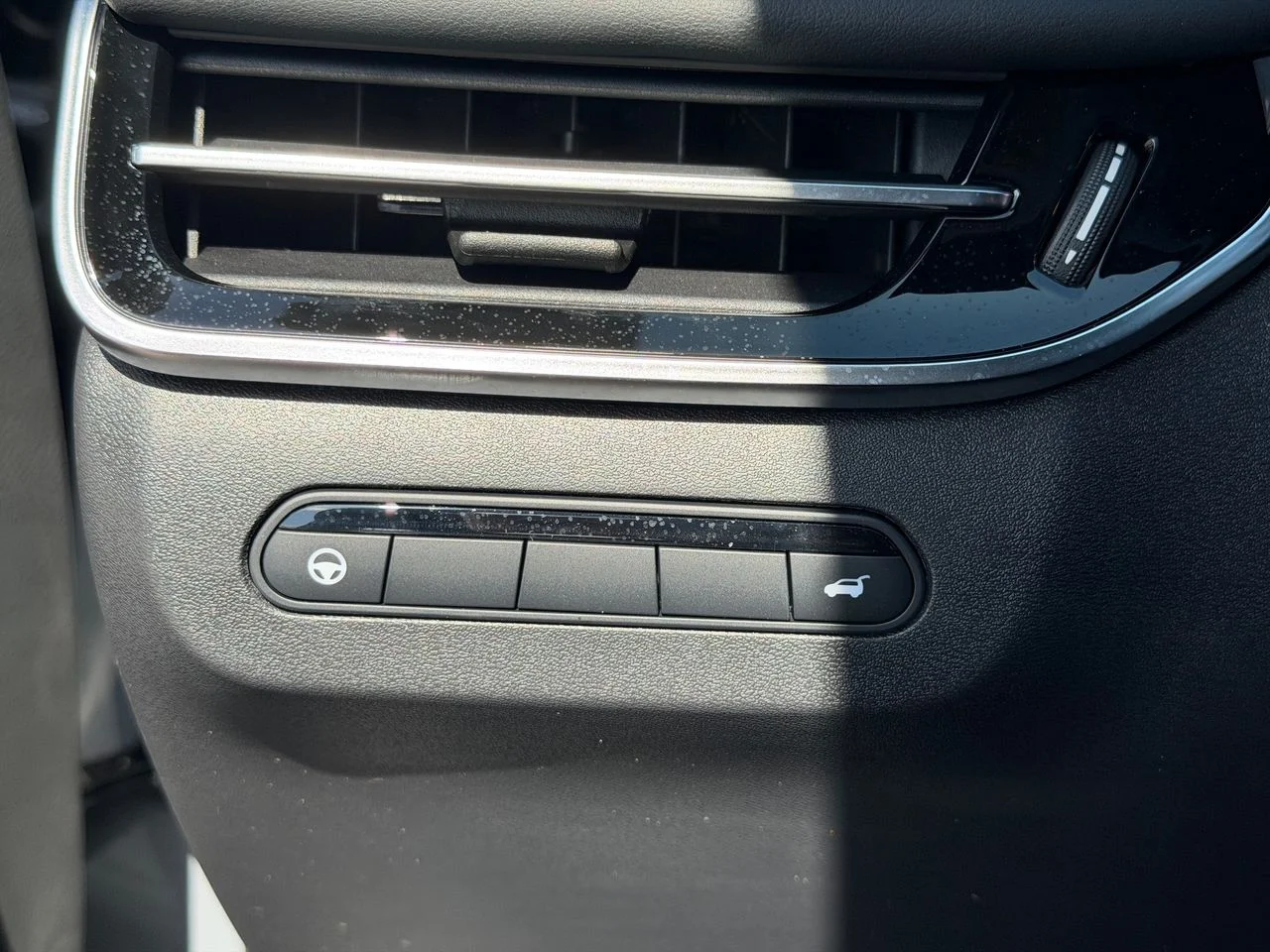New 2027 HARBOR GRAY INFINITI Sport AWD image 23