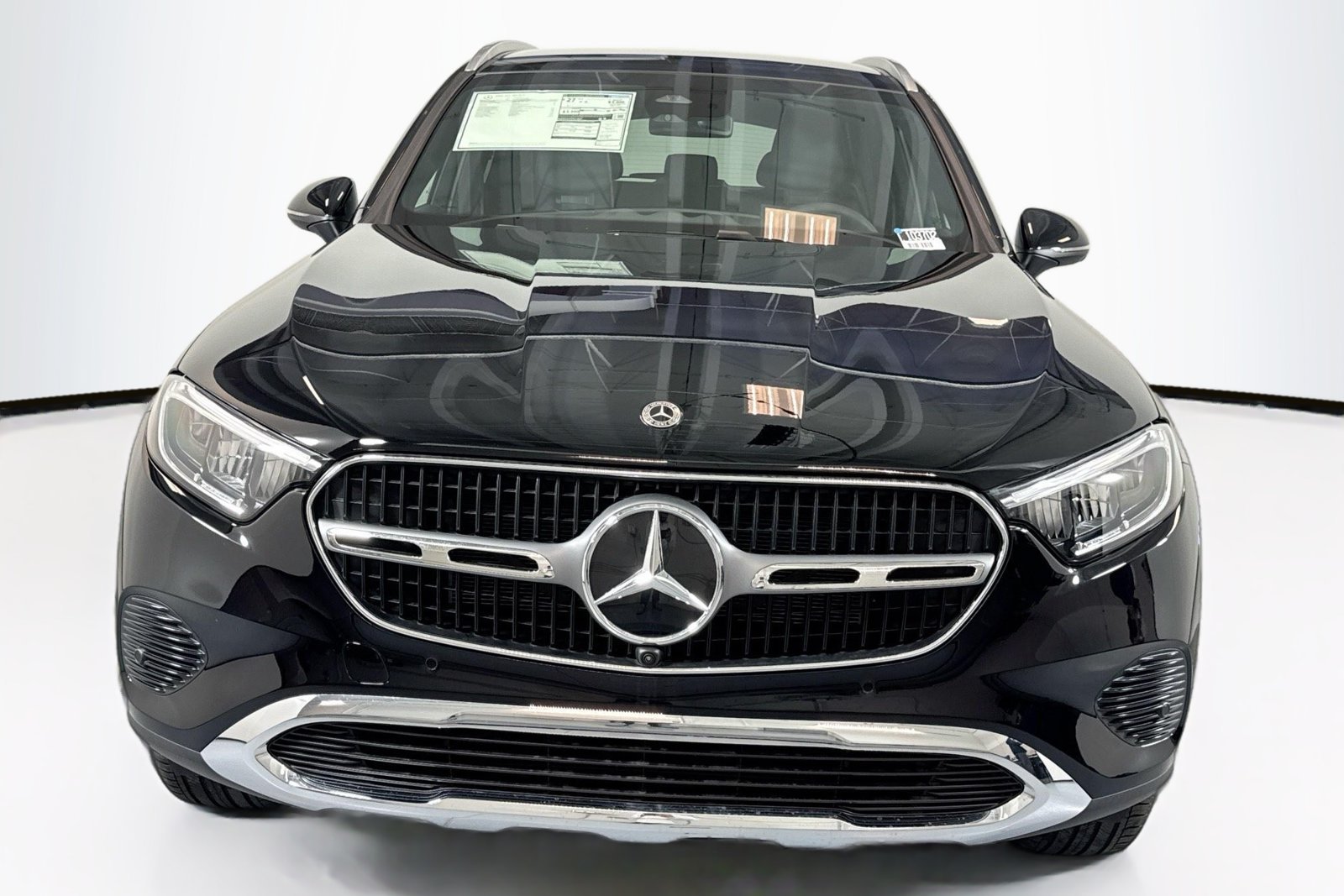 New 2026 Black Mercedes-Benz GLC 300 image 2
