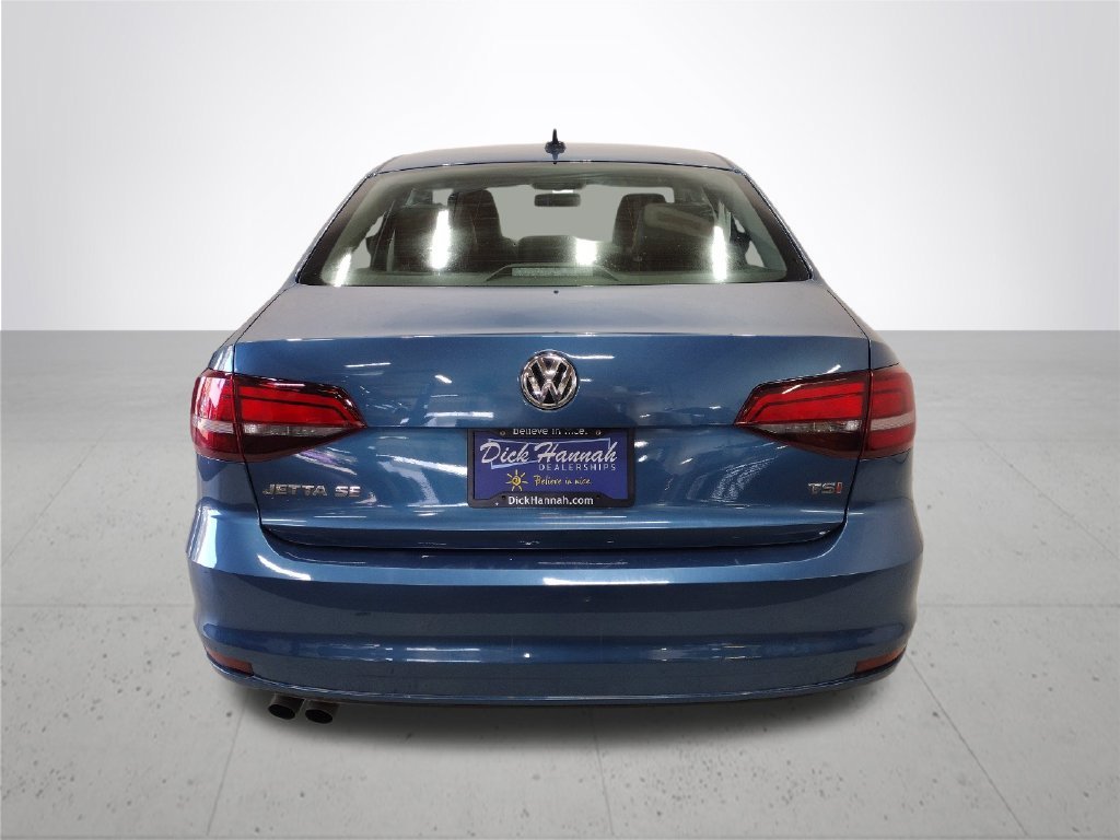 Used 2017 Blue Volkswagen 1.4T SE image 12