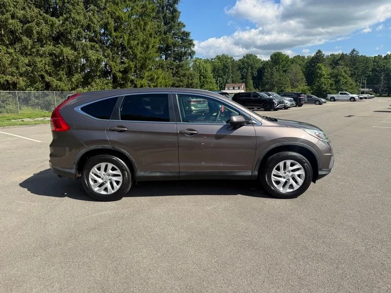 Used 2015  Honda EX image 5