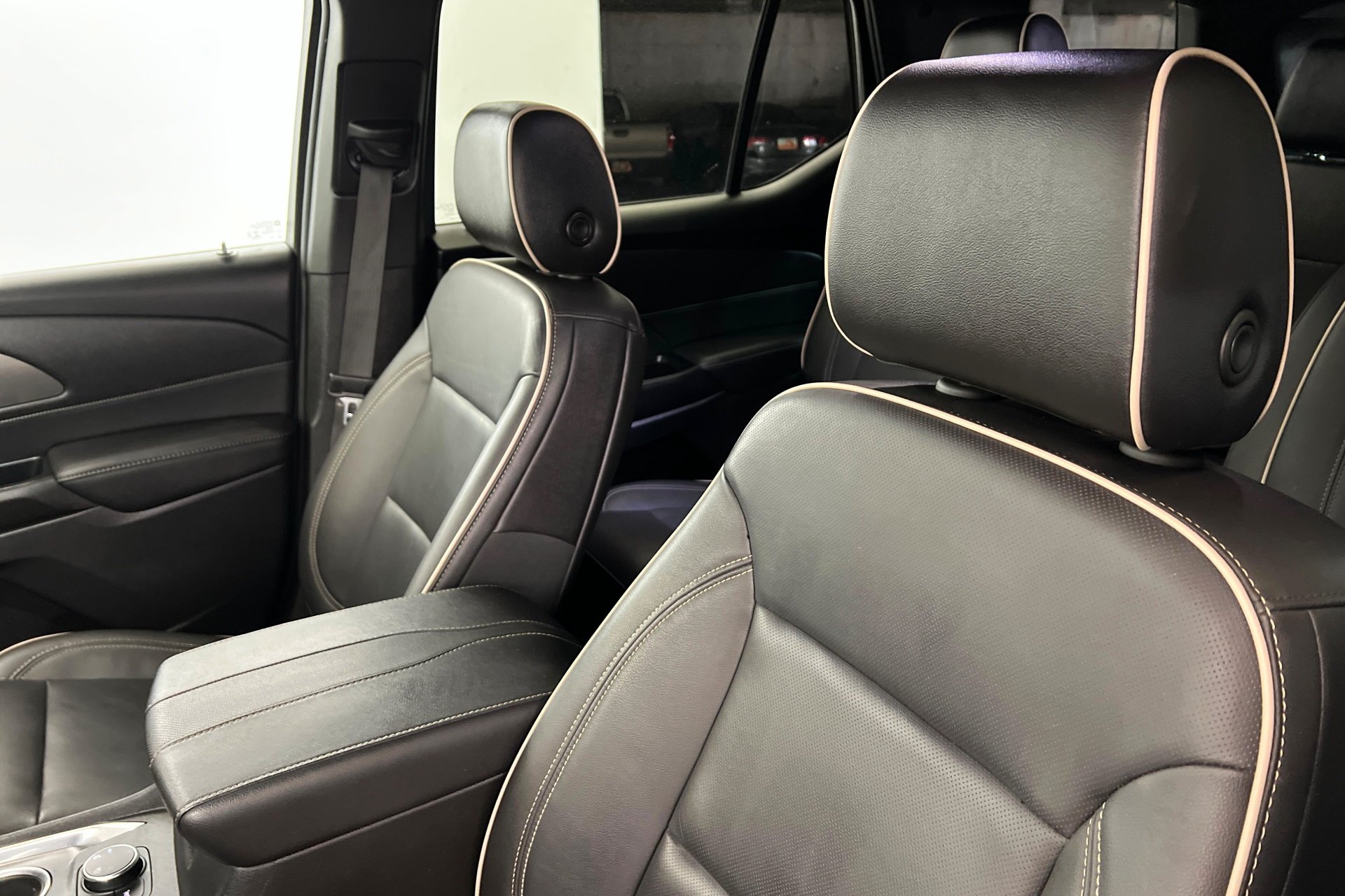 Used 2023 Summit White Chevrolet Premier image 17