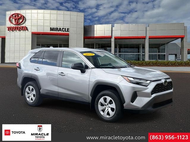 2024 Toyota RAV4 LE