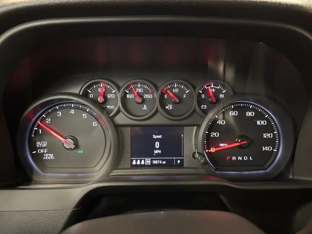 Used 2025 White Chevrolet Custom Trail Boss image 17