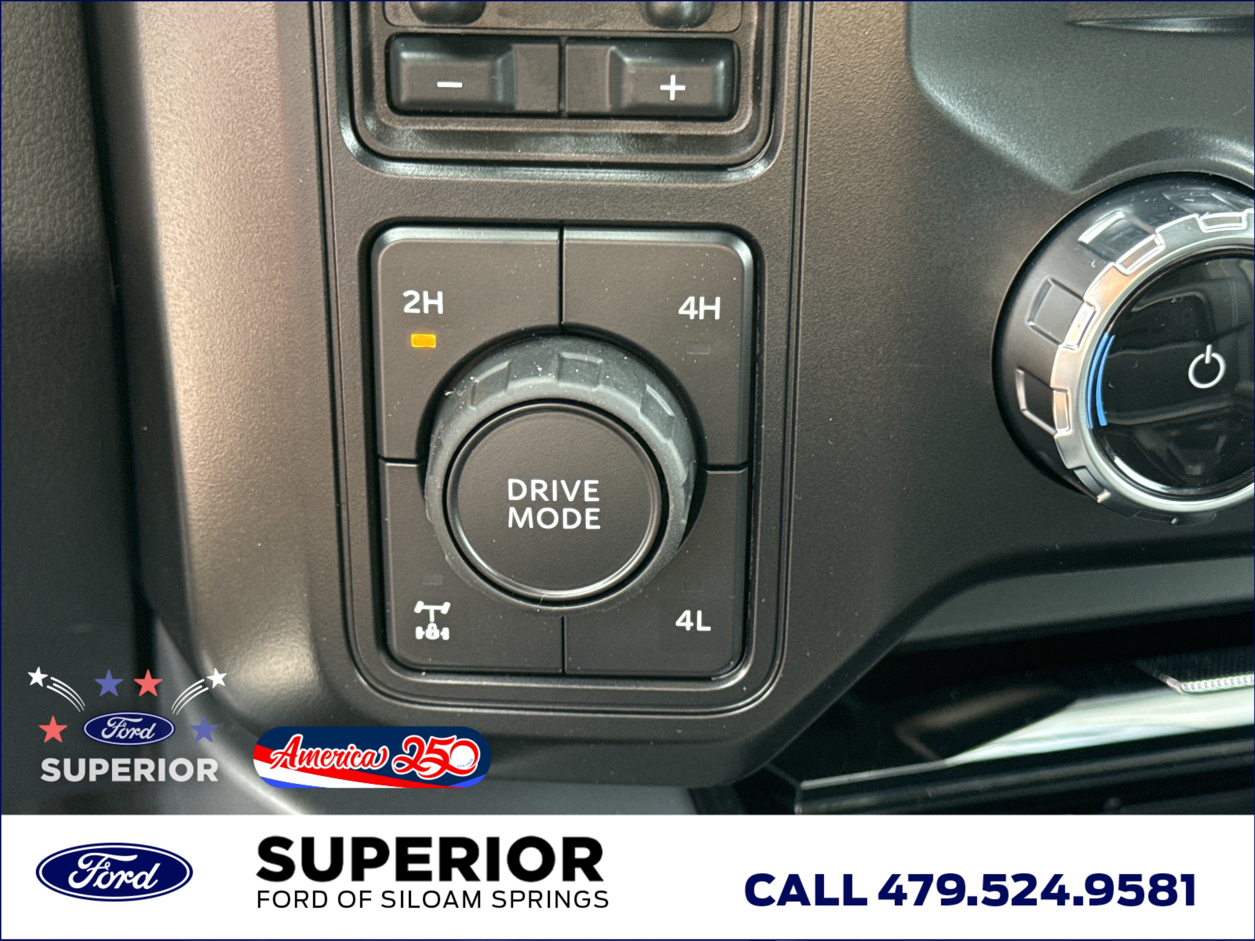 New 2026 Carbonized Gray Metallic Ford Lariat 4WD image 22