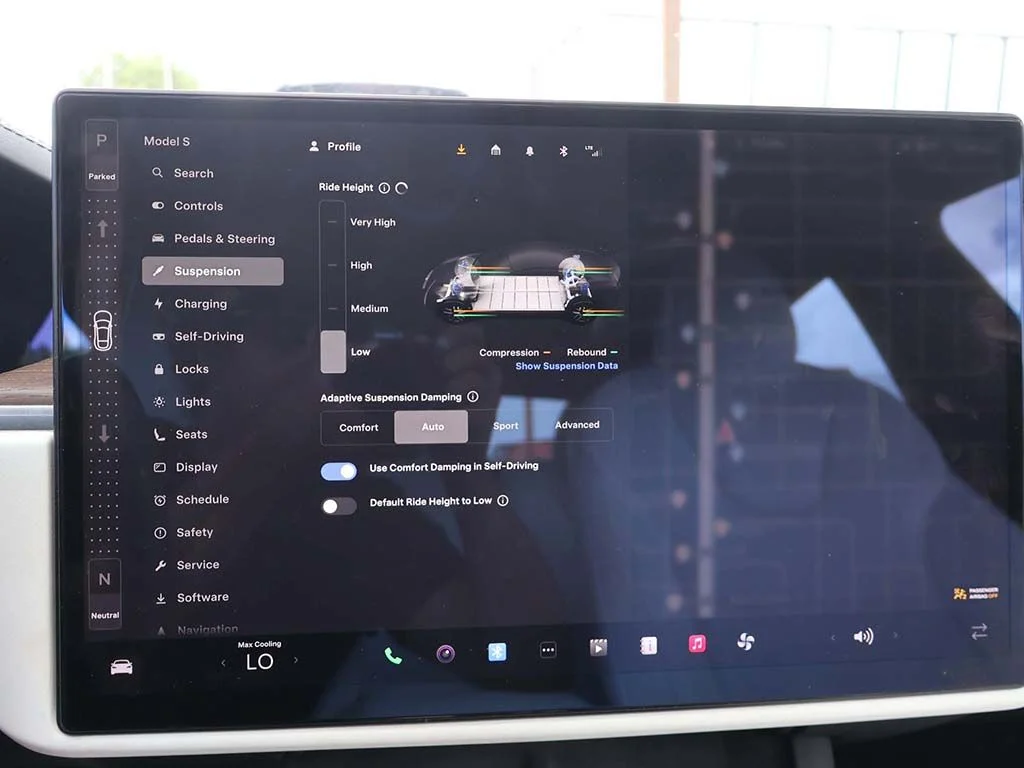 Used 2023 White Tesla Standard Range image 52