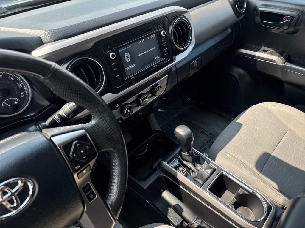 Used 2018 Black Toyota SR5 image 22