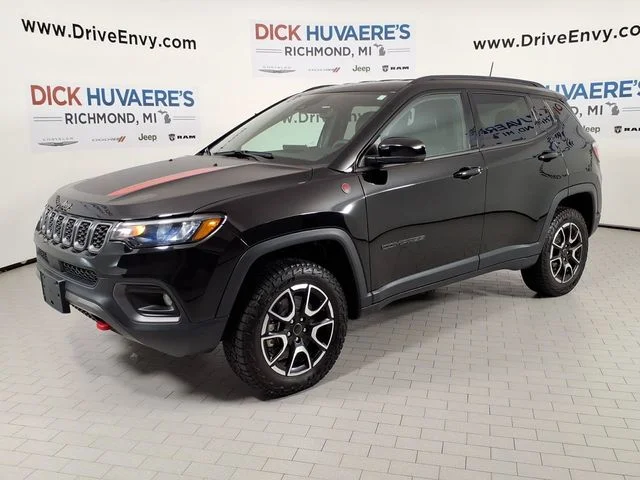 2025 Jeep Compass Trailhawk