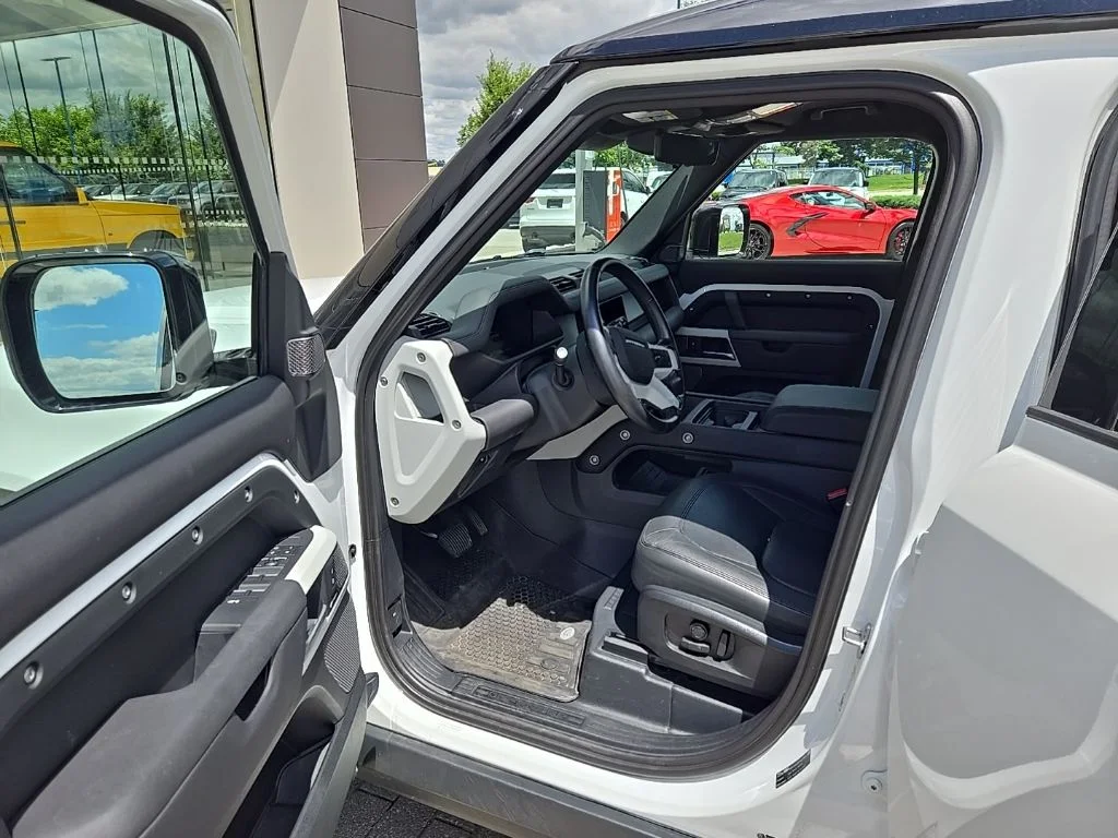 Certified Used 2024 White Land Rover S image 16