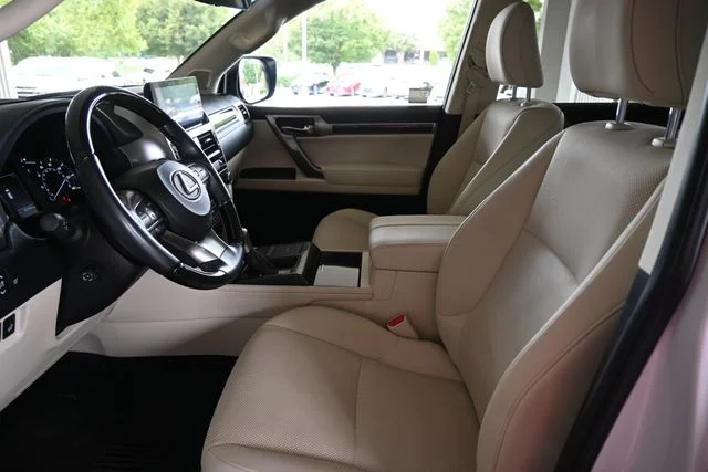 Certified Used 2023 EMINENT WHITE PEARL Lexus 460 image 17