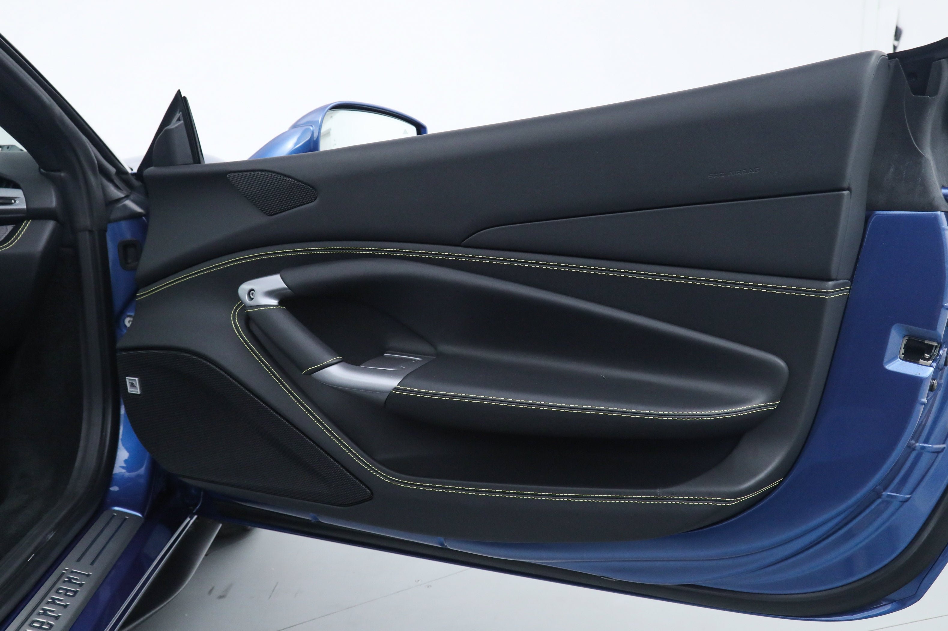 Certified Used 2023 Blu Mirabeau Ferrari  image 20