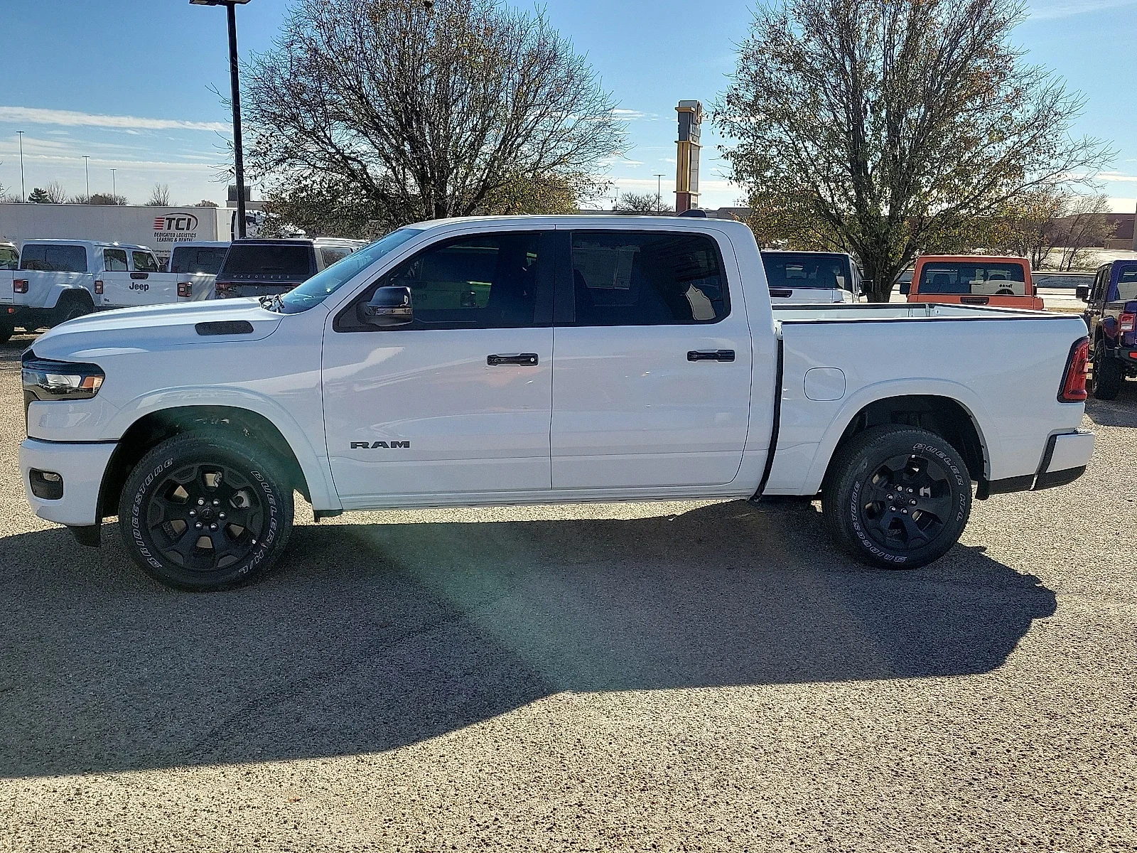 New 2026 PW7 Bright Whit Ram LONE STAR CREW CAB 4X4 5