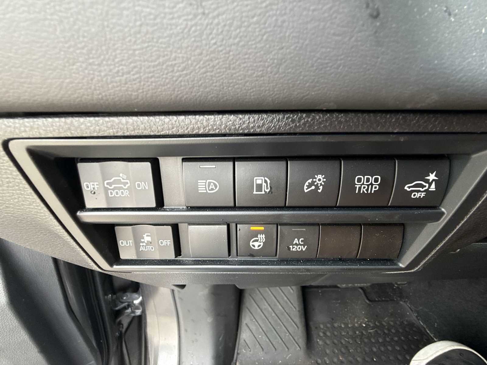 2024 Toyota Tundra Platinum - Photo 17