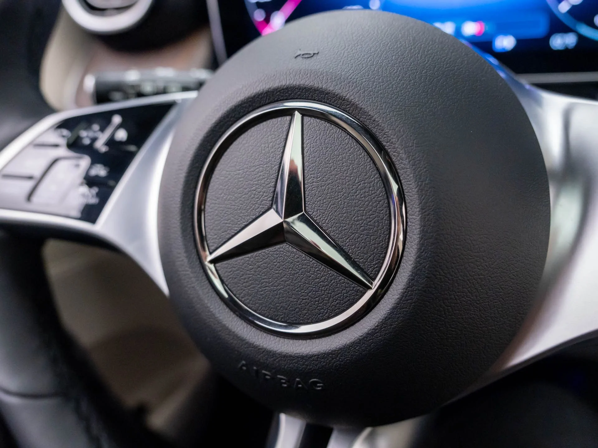 New 2026 Blue Mercedes-Benz GLC 300 image 25