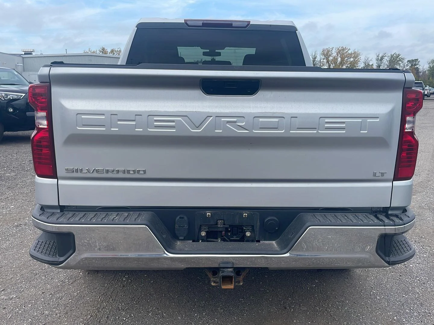Used 2021 Silver Ice Metallic Chevrolet LT image 9