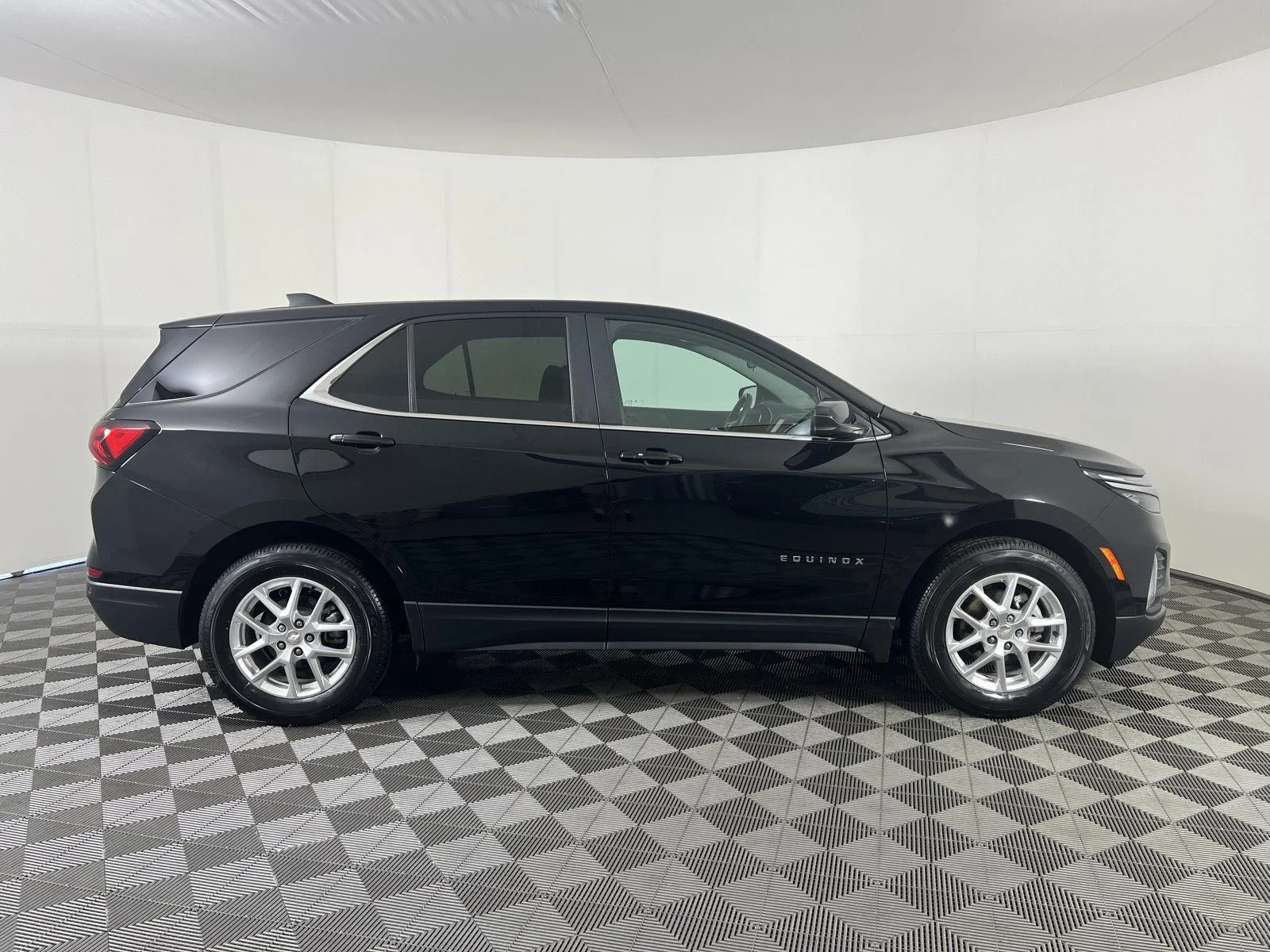 Used 2024 Black Metallic Chevrolet LT image 23